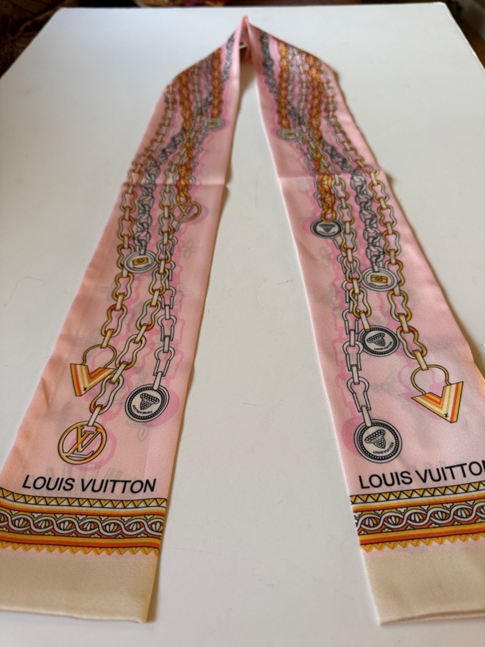 Pink & Gold Chain-Print Silk Reversible Twilly,scarf